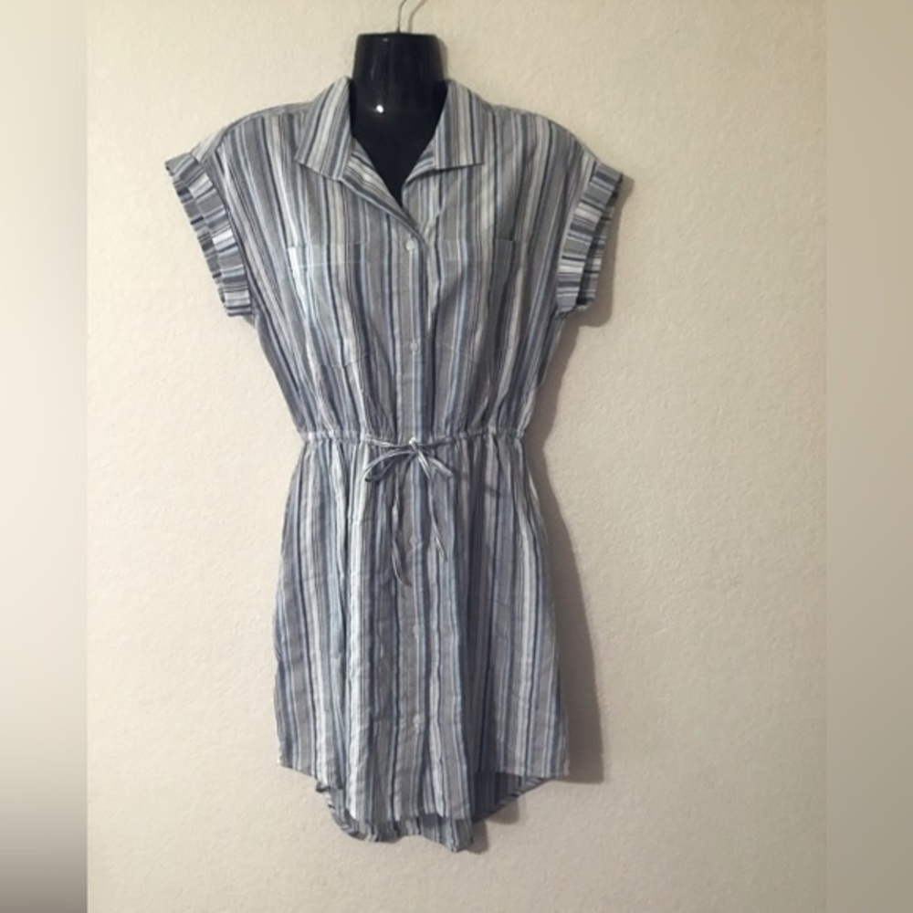 Women’s shirt dress. Size small. Japna